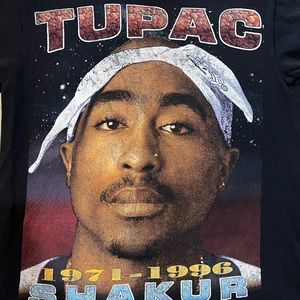 Vintage Tupac bootleg rap tee